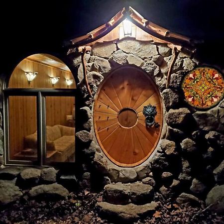 Shire Suite At White Lotus Eco Spa Retreat Stanardsville 외부 사진