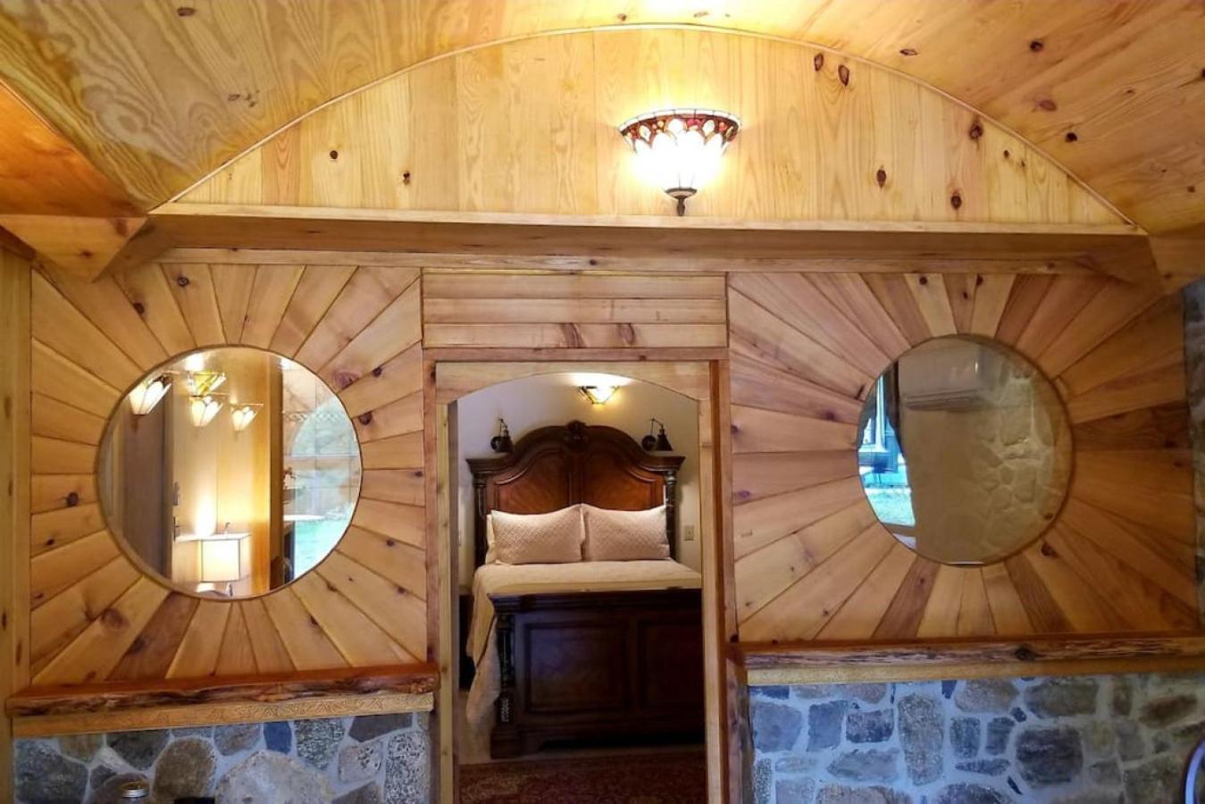 Shire Suite At White Lotus Eco Spa Retreat Stanardsville 외부 사진